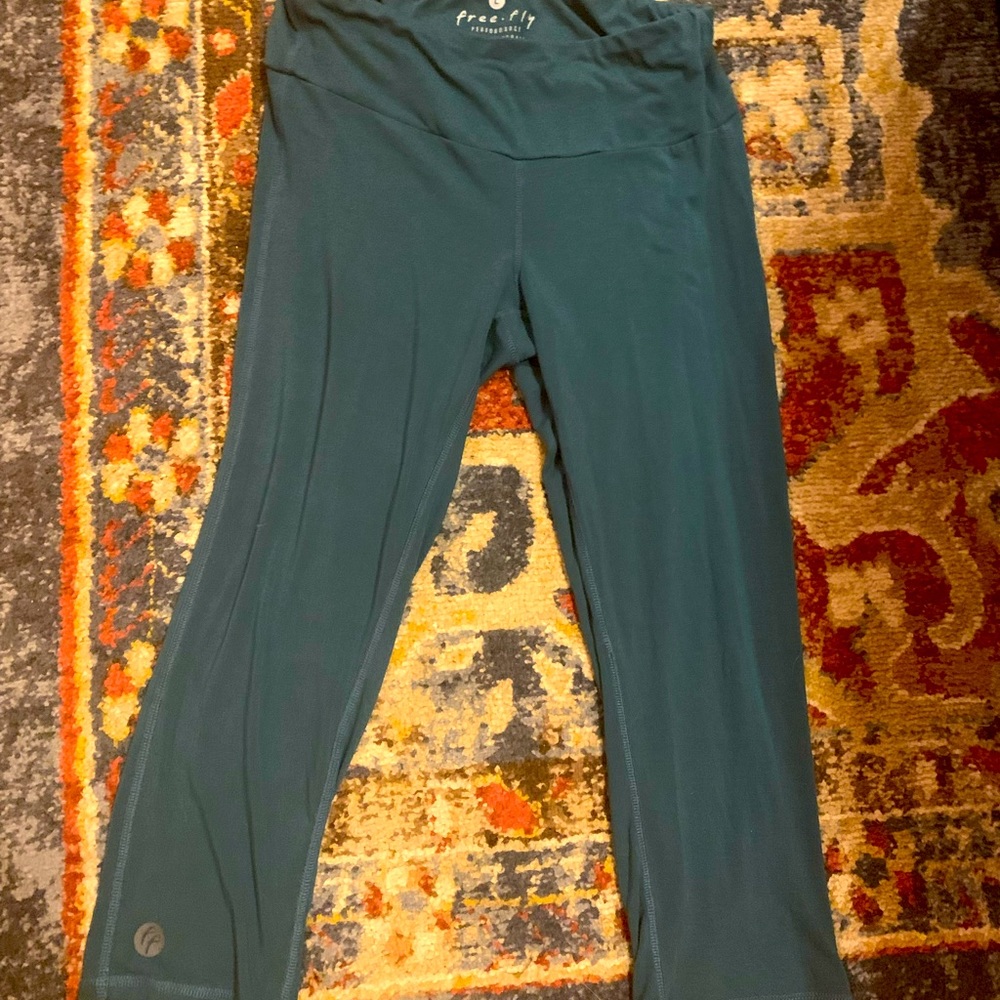 Free Fly 3/4 leggings